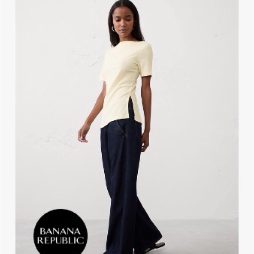 BR Crinkle Jacquard Top